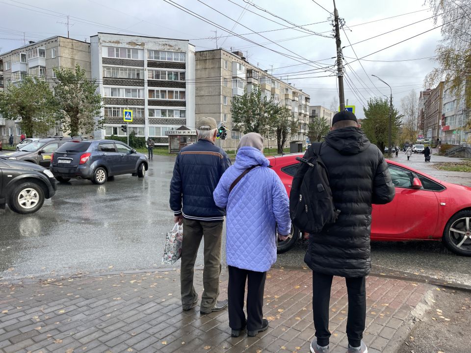 Пенсионерам, у которых есть стаж 40 лет, выплатят хорошую выплату в апреле