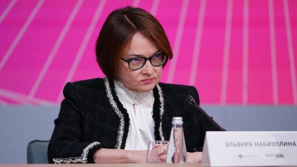 Эльвира Набиуллина: как женщина с уникальным подходом укрепила российскую экономику