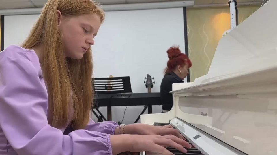     -    ,     