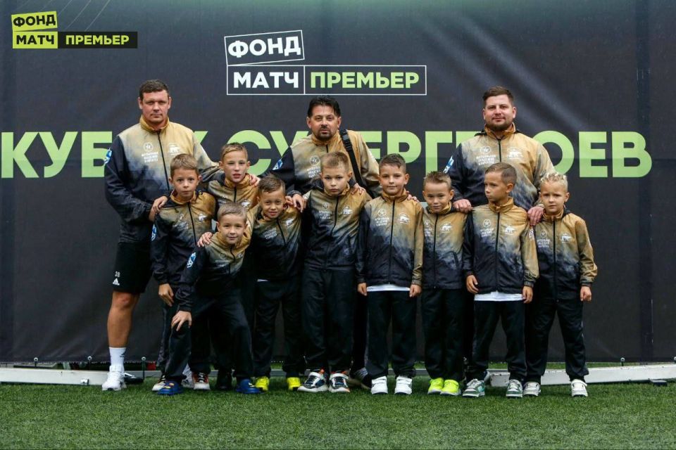Маленькие футболисты академии “Камчатка" приняли участие в крупном турнире по футболу — "Кубок Супергероев" в Сочи