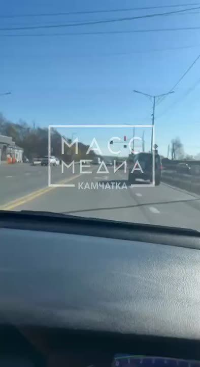 Кадры с места ДТП с участием машины скорой помощи