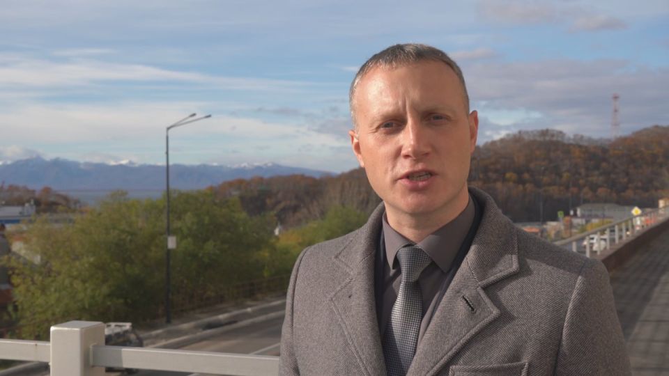 Глава Петропавловска-Камчатского Евгений Беляев обратился к горожанам с поздравительной речью