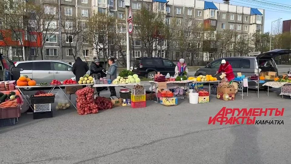 17 октября в 11:00 по адресу Ларина 36 (северо-восток) проходит праздник «Золотой урожай 2025»