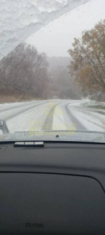 Снегопад накрыл южную часть Петропавловска На дороге между микрорайонами «СРВ» и «Завойко» зафиксировано уже несколько ДТП. Водители сообщают, что на проезжей части каша, местами гололед, а посыпательной и снегоуборочной...