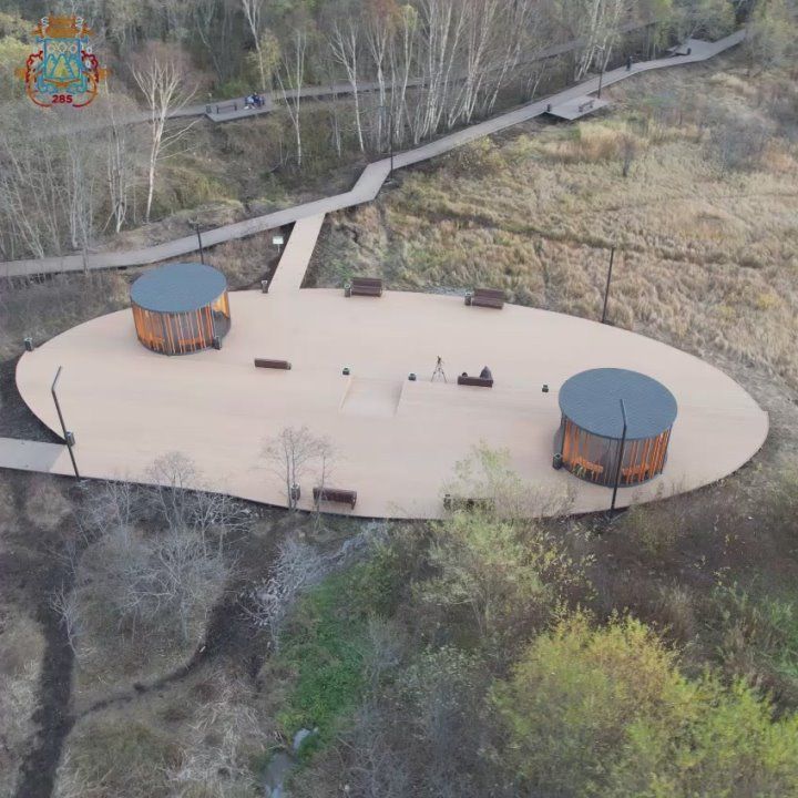 Глава Петропавловска-Камчатского Евгений Беляев проверил итоги благоустройства пешеходной тропы через лесной массив, которая соединила парк Победы (6 км) с остановкой на улице Академика Королёва (Нижний Горизонт)