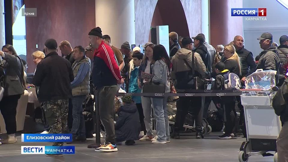 Глава региона и руководитель Росавиации договорились в следующем году продолжить программу субсидированных перелётов во Владивосток, стартовавшую в сентябре