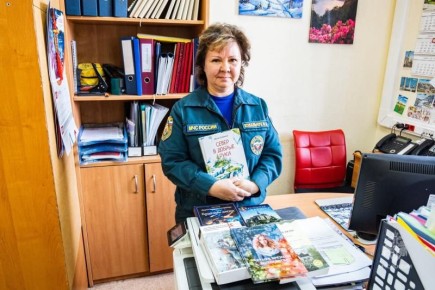 Сотрудница МЧС на Камчатке написала сказку про генерала, управляющего Севером