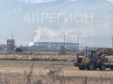 Дым в районе нового аэропорта заметили жители Камчатки