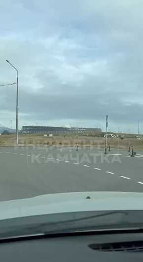 Пожар возле аэропорта опровергли в МЧС