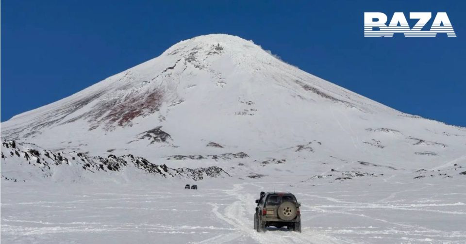 Четверо человек на авто застряли между вулканами Камчатки на высоте около 1200 метров