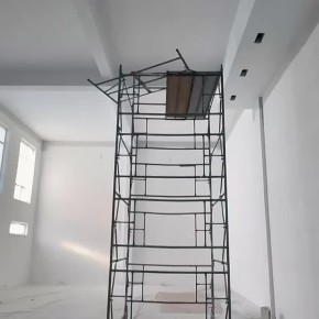 Рабочий скончался после полученной травмы на стройплощадке елизовской школы