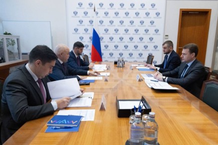 Алексей Чекунков и Сергей Цивилев обсудили развитие энергетики ДФО