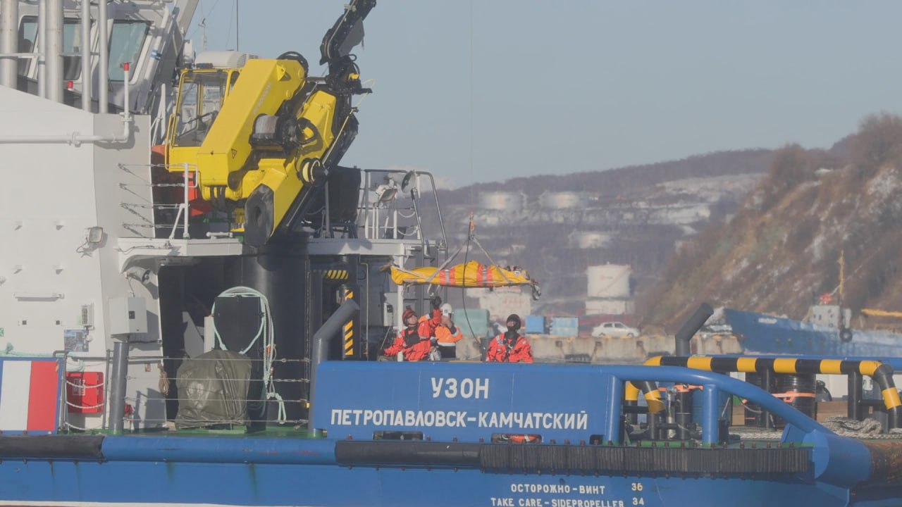Зрелищные учения прошли в четверг днём в Петропавловске-Камчатском Зрелищные учения прошли в четверг днём в Петропавловске-Камчатском