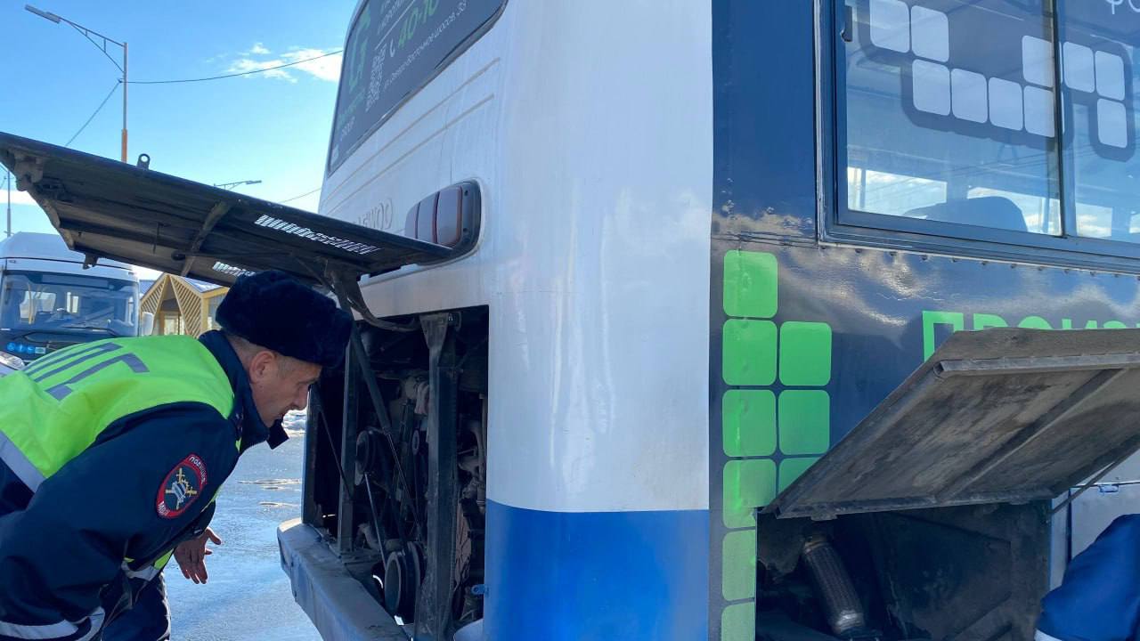 В Петропавловске-Камчатском проверили общественный транспорт В Петропавловске-Камчатском проверили общественный транспорт