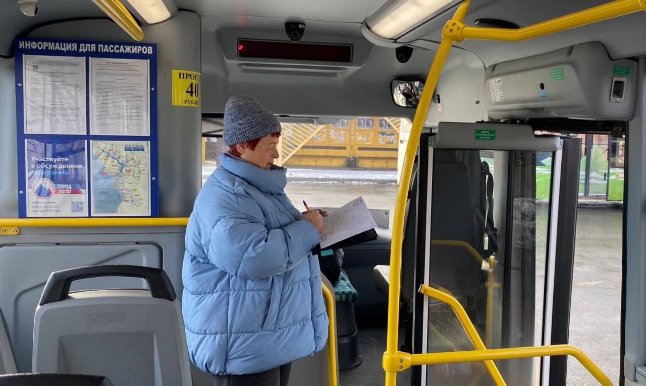 В краевой столице проверили автобусы на предмет технического и санитарного состояния В краевой столице проверили автобусы на предмет технического и санитарного состояния