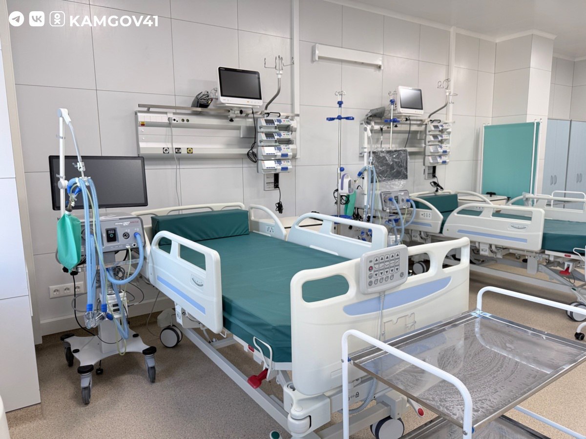 Готовность новой Камчатской краевой больницы к приему первых пациентов проверил глава региона Владимир Солодов Готовность новой Камчатской краевой больницы к приему первых пациентов проверил глава региона Владимир Солодов