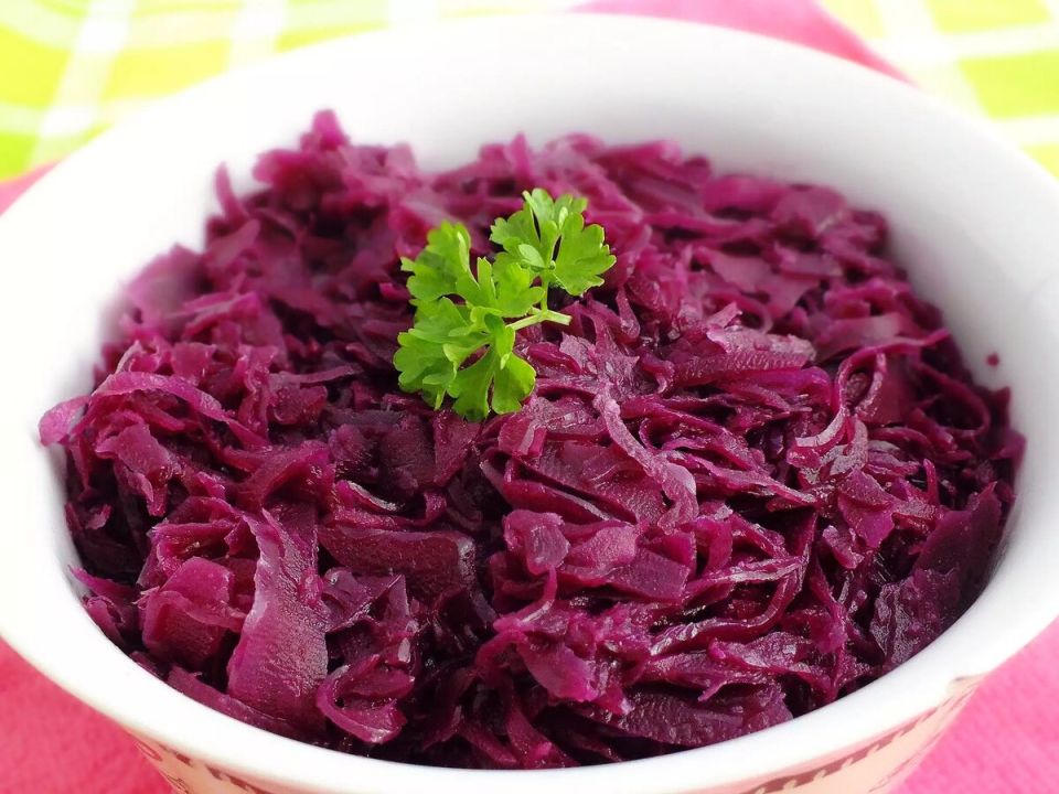 Секреты маринования красной капусты: вкусно и просто
