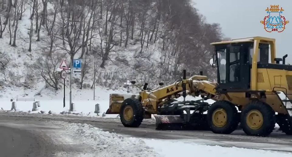 Магистральный подрядчик продолжает работы по расчистке и обработке центральных дорог