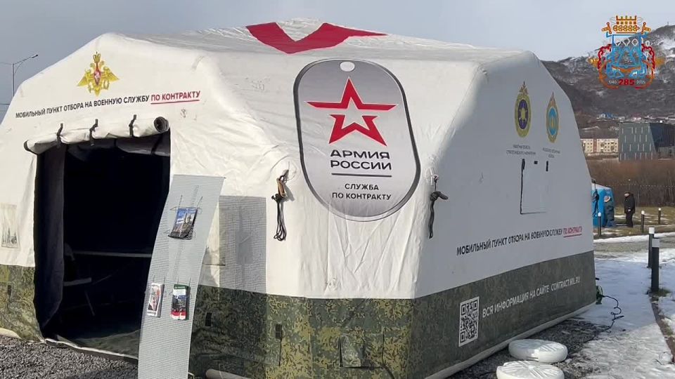 На городской площадке «Экосистема. Дача» работает мобильный пункт отбора на военную службу по контракту