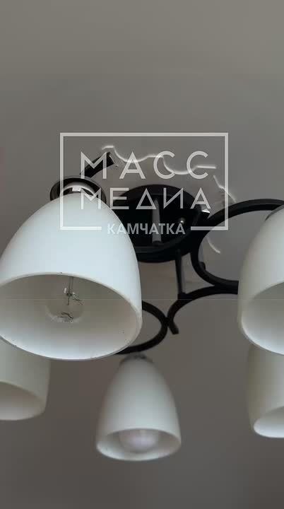 Конкурс на самую красивую трясущуюся люстру объявляем открытым