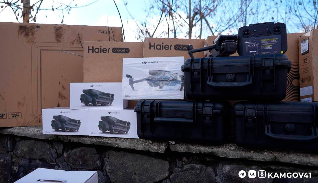 Глава региона Владимир Солодов в рамках рабочей поездки в ДНР встретился с личным составом 40-й бригады морской пехоты Глава региона Владимир Солодов в рамках рабочей поездки в ДНР встретился с личным составом 40-й бригады морской пехоты