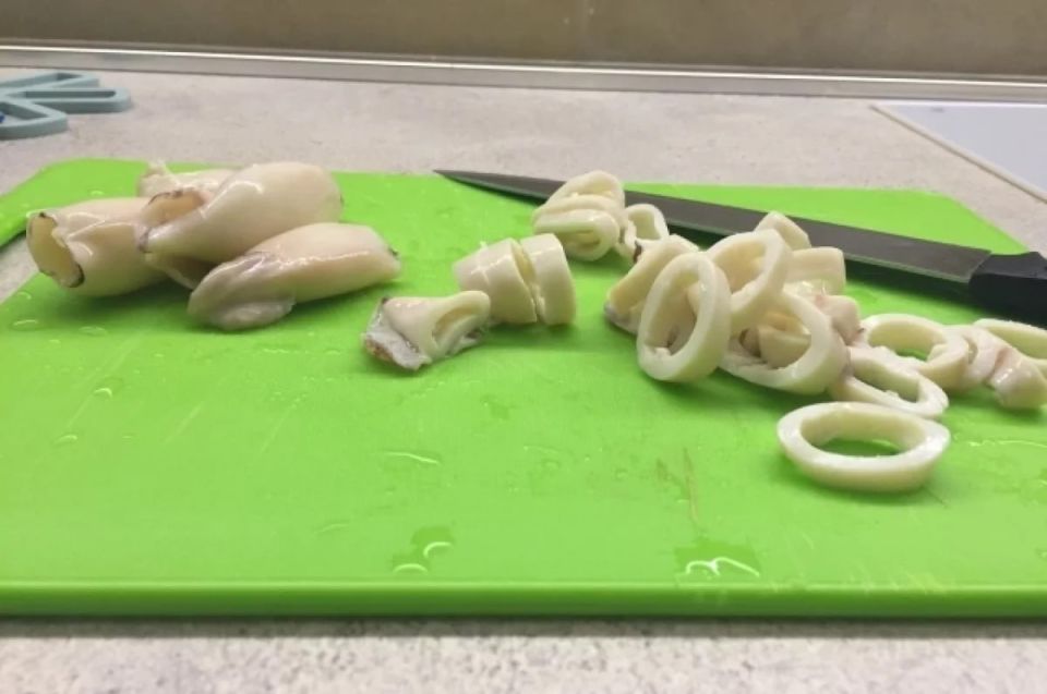 Предприятие нарушило температурный режим при перевозке 2 тонн кальмара