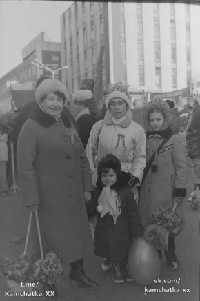 7 ноября 1987 год. Демонстрация в Петропавловске-Камчатском