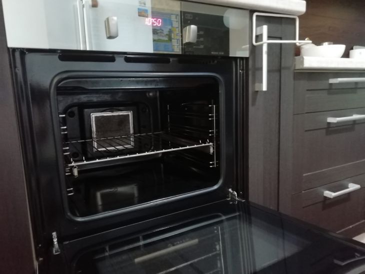 Горячий перекус в виде мини-рулетиков из лаваша: приготовите всего за 15 минут