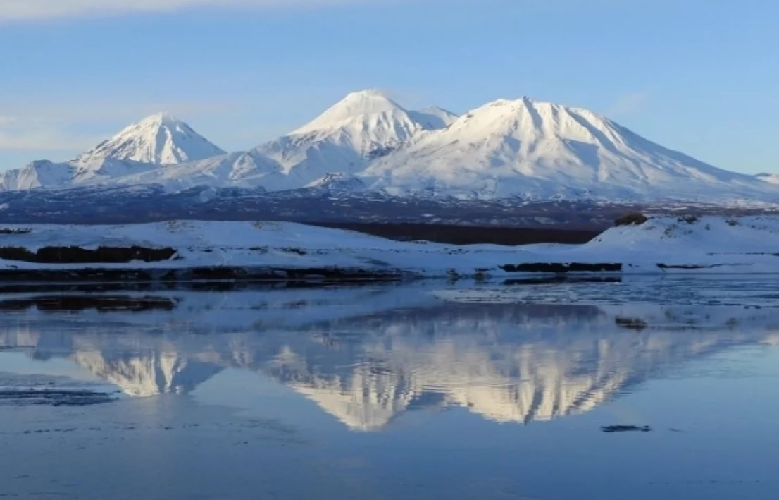 На месторождении на Камчатке сошла лавина, под ней могли быть люди