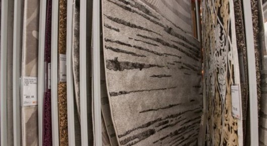 Как ухаживать за ковром, чтобы не пришлось обращаться в химчистку: нужно знать каждой хозяйке