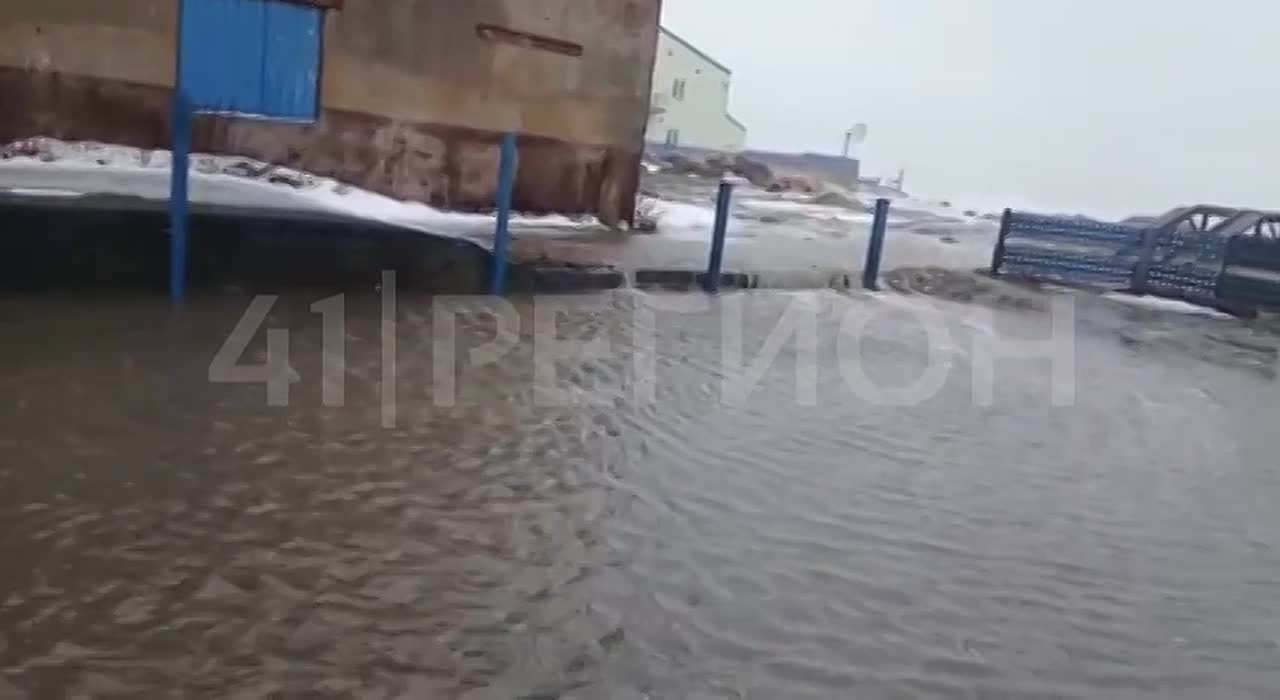 Села Карагинского района настиг шторм Как сообщает краевой министр по ЧС Сергей Лебедев: