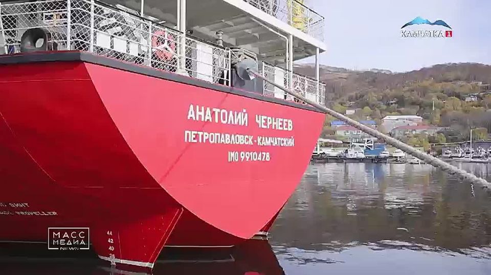 Груз доставили. «Анатолий Чернеев» завершил дополнительный рейс на север Камчатки