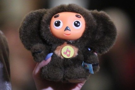 Депутаты Госдумы поспорили о национальности Чебурашки