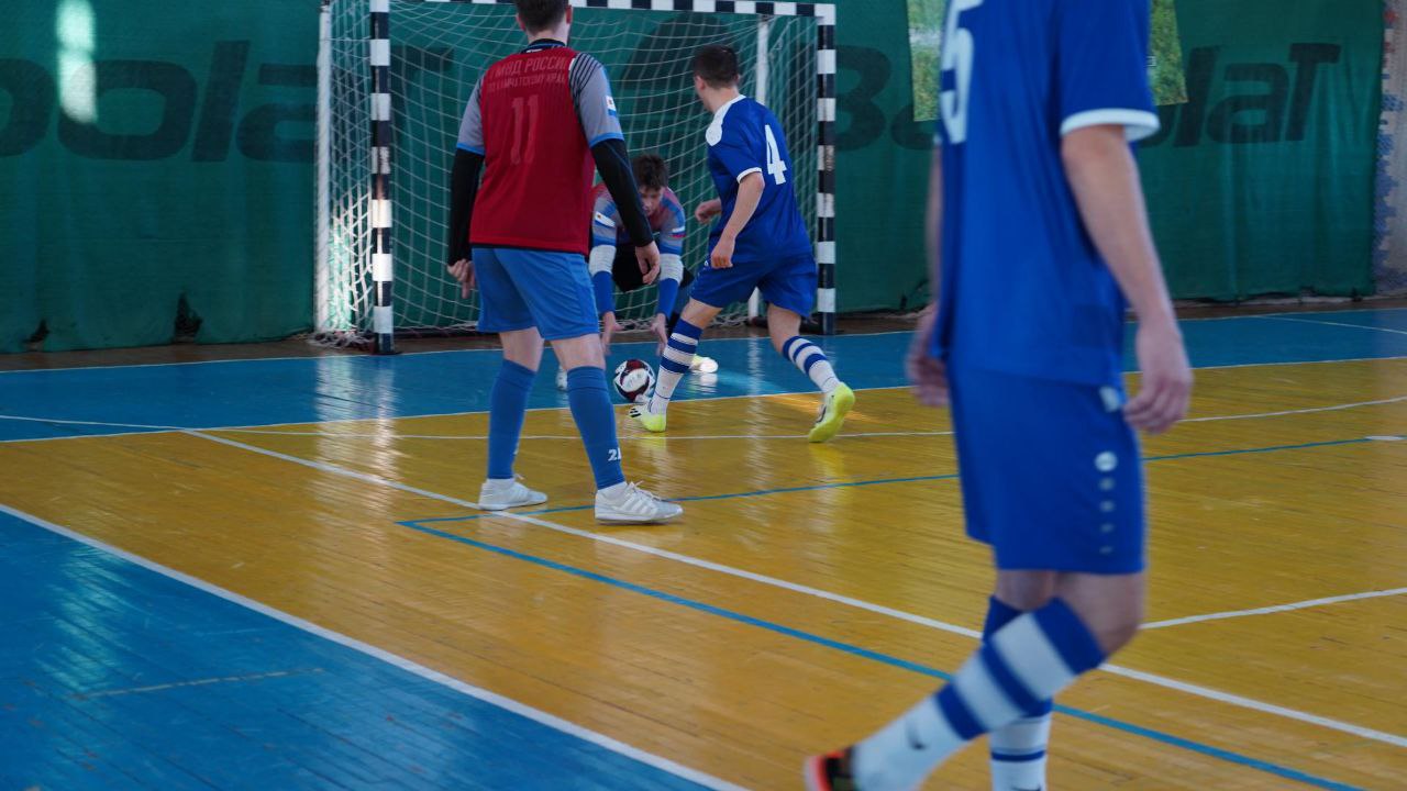 На Камчатке завершилась товарищеская встреча по мини-футболу, посвященная Дню сотрудника органов внутренних дел На Камчатке завершилась товарищеская встреча по мини-футболу, посвященная Дню сотрудника органов внутренних дел