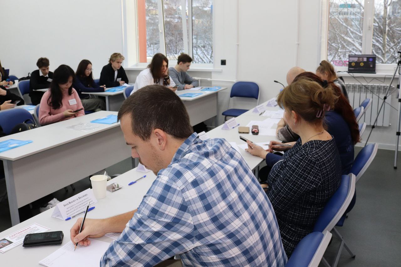 Мастерство перевода показали школьники Петропавловска-Камчатского Мастерство перевода показали школьники Петропавловска-Камчатского