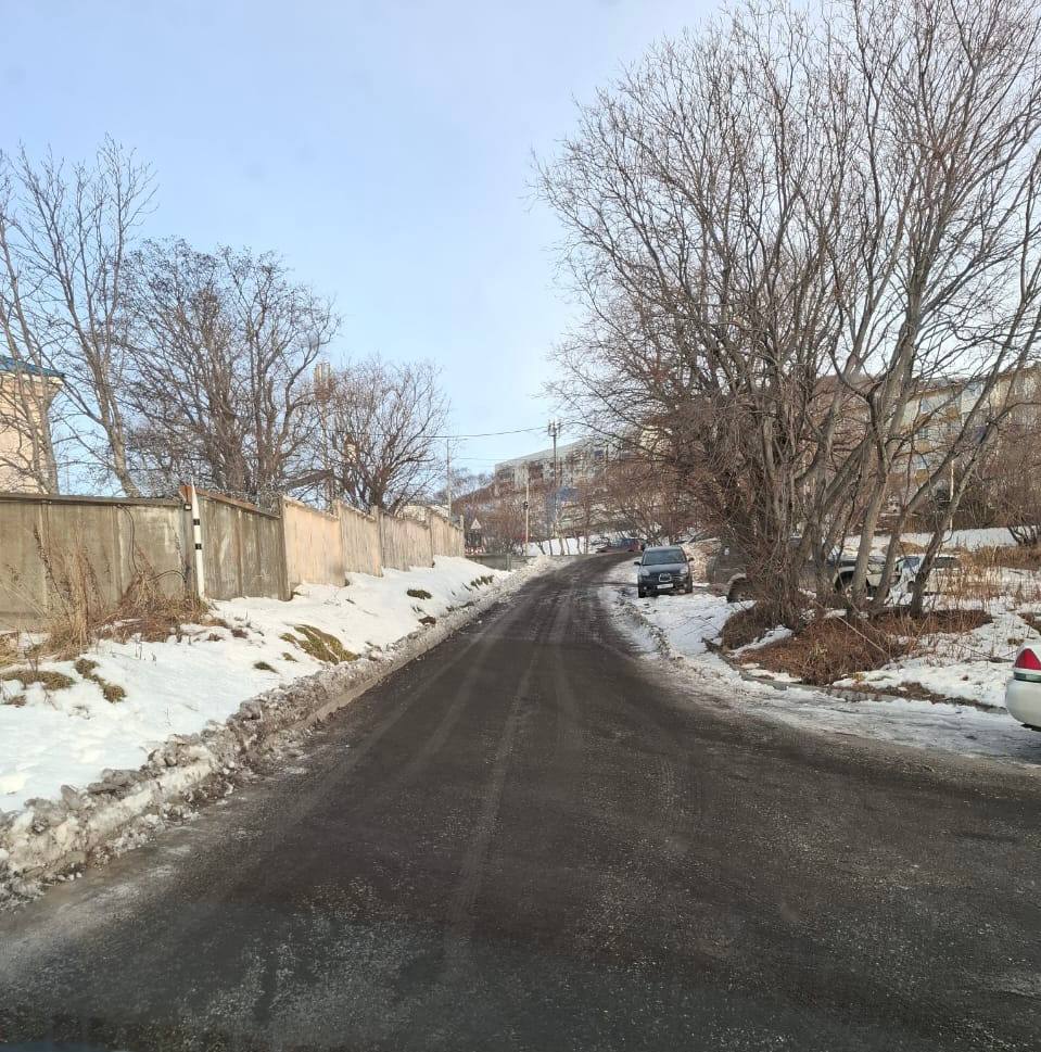 Город день за днём. 15 ноября 2025 года Коммунальные службы продолжают мероприятия по расчистке и обработке противогололедными материалами городских территорий Город день за днём. 15 ноября 2025 года Коммунальные службы продолжают мероприятия по расчистке и обработке противогололедными материалами городских территорий