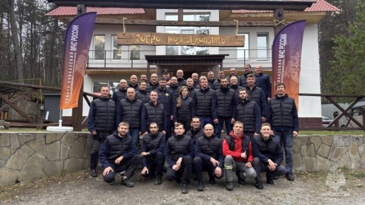 Жетон «Спасение в горах» получил камчатский спасатель