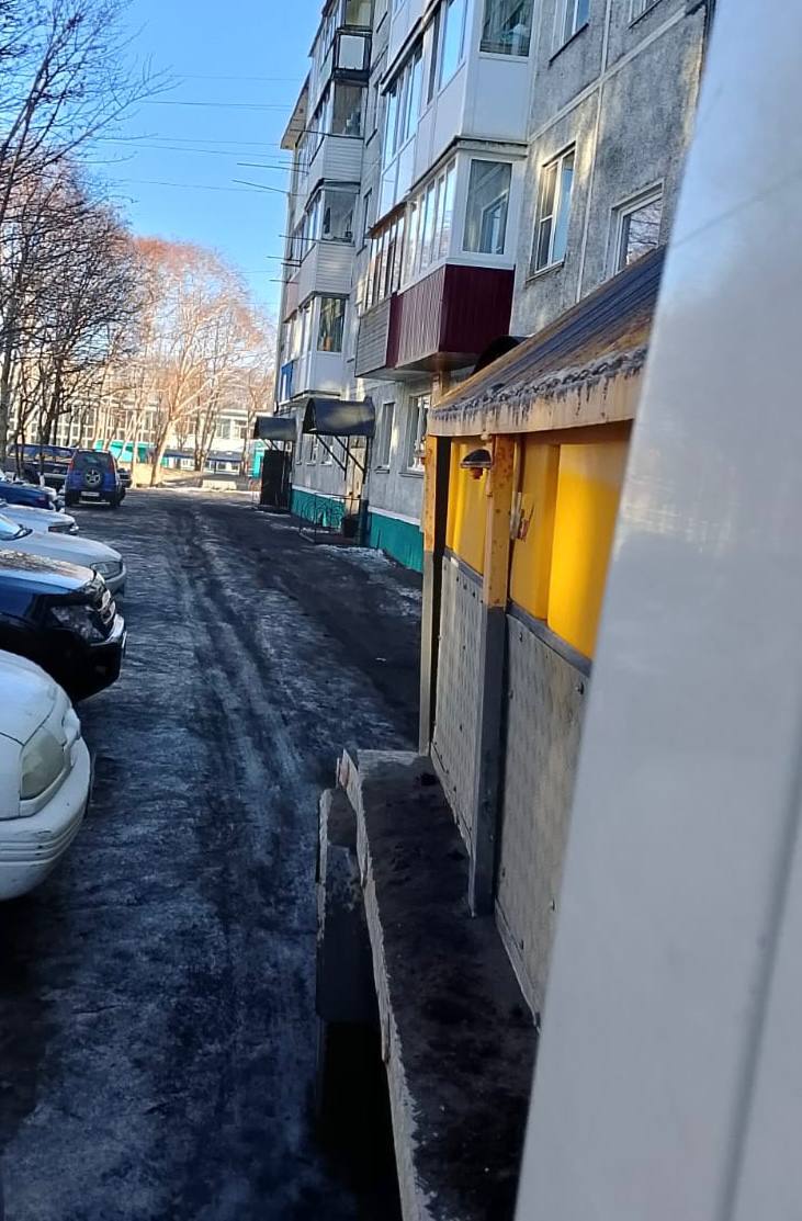 Город день за днем. 17 ноября 2025 года В Петропавловске-Камчатском продолжается работа по расчистке городских территорий Город день за днем. 17 ноября 2025 года В Петропавловске-Камчатском продолжается работа по расчистке городских территорий