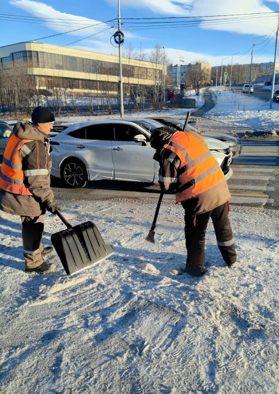 Город день за днем. 17 ноября 2025 года В Петропавловске-Камчатском продолжается работа по расчистке городских территорий Город день за днем. 17 ноября 2025 года В Петропавловске-Камчатском продолжается работа по расчистке городских территорий