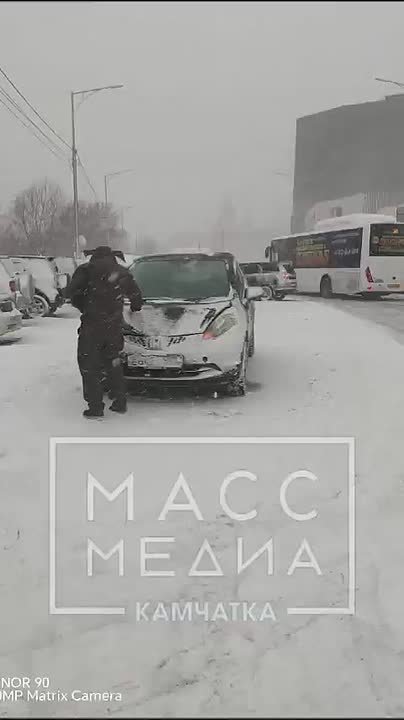 Количество пострадавших автомобилей в ДТП на Ленинградской растёт