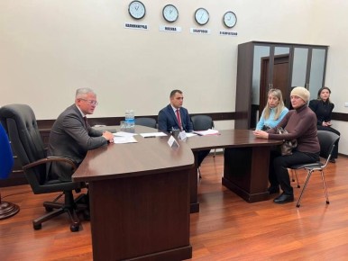 Губернатор Владимир Солодов рассказал о главных темах личной встречи с земляками