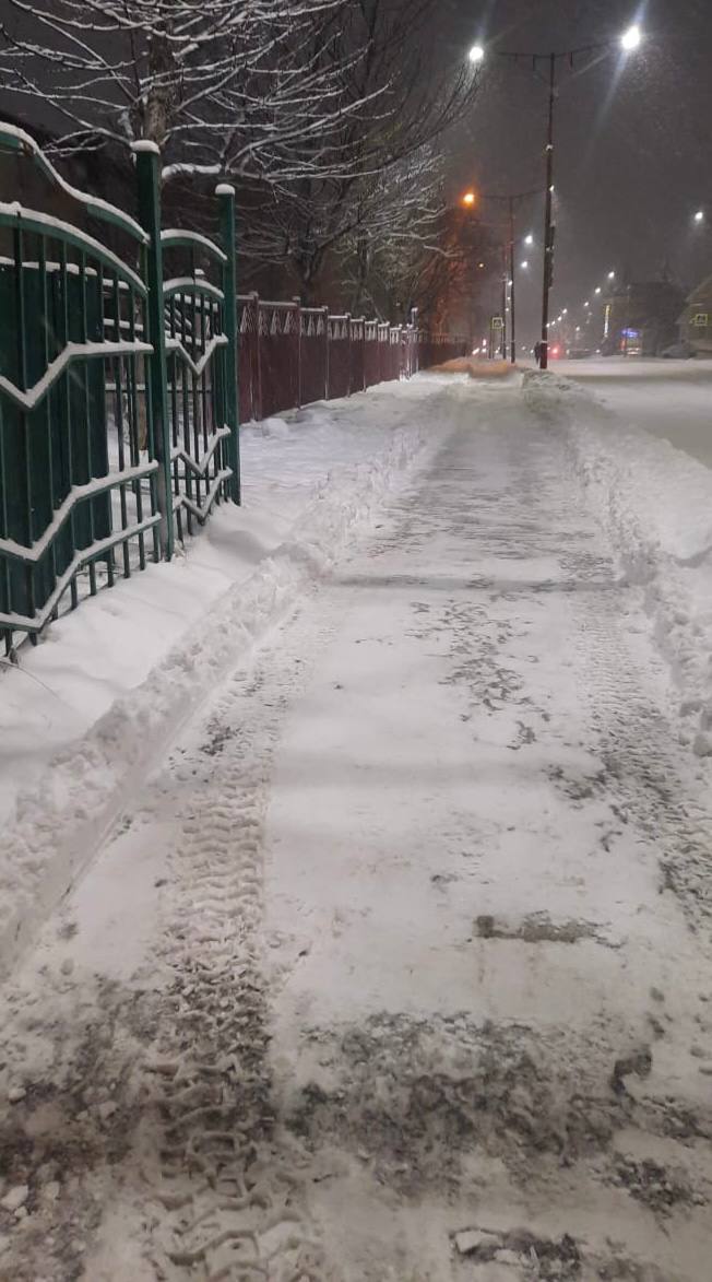 Город день за днем. 19 ноября 2025 года Дорожные службы работают в усиленном режиме Город день за днем. 19 ноября 2025 года Дорожные службы работают в усиленном режиме