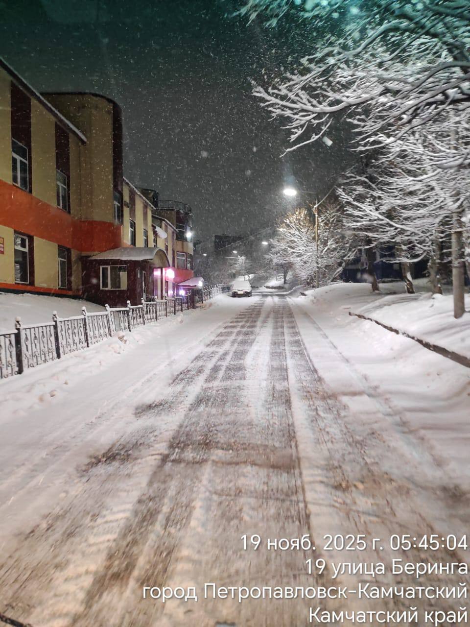 Город день за днем. 19 ноября 2025 года Дорожные службы работают в усиленном режиме