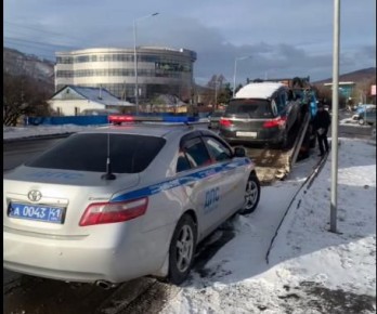 Почти тридцать заявлений о ДТП зарегистрировано на Камчатке в день циклона