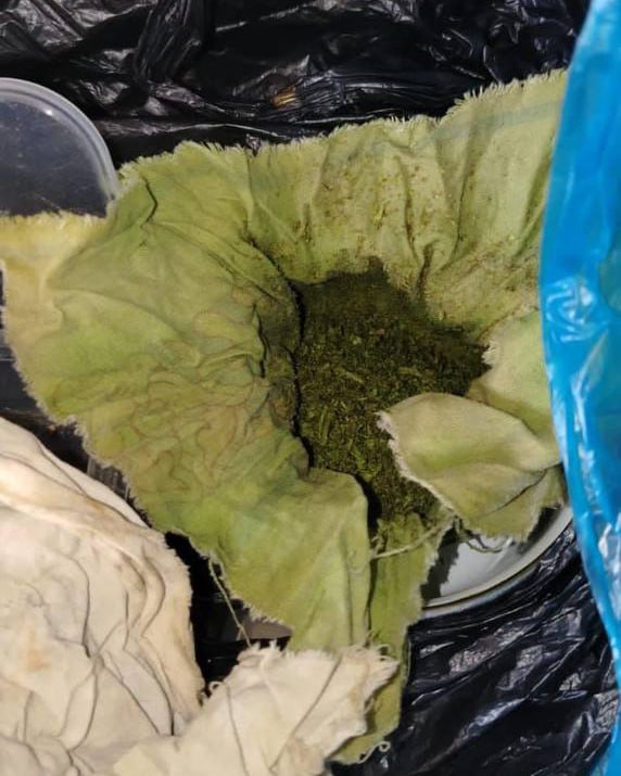 В посёлке Ключи полицейские изъяли у местного жителя незаконно хранящиеся наркотические средства