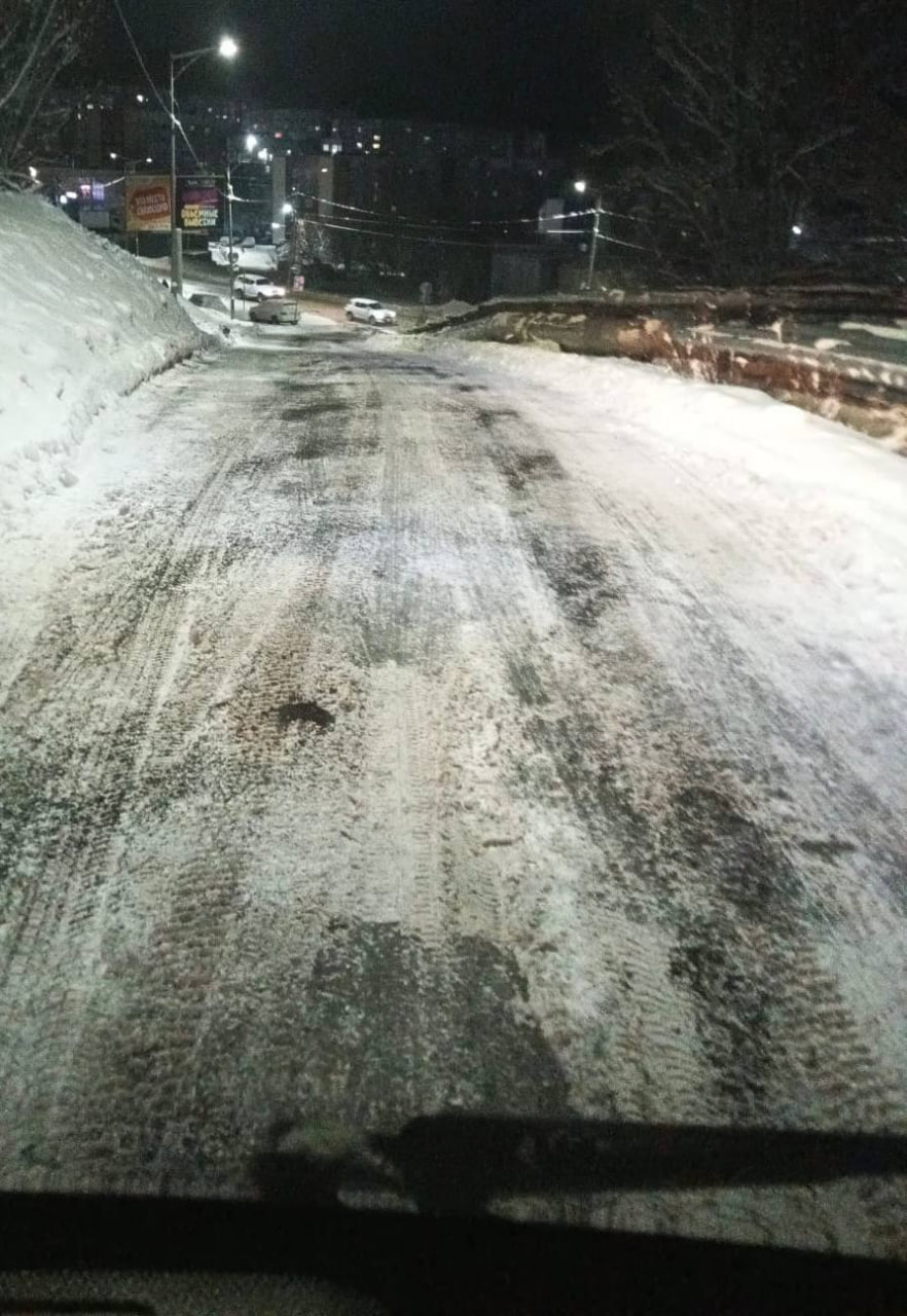 Город день за днем. 19 ноября 2025 года Дорожные службы работают в усиленном режиме Город день за днем. 19 ноября 2025 года Дорожные службы работают в усиленном режиме