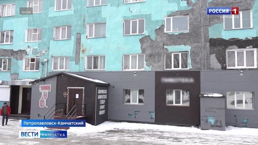 В ходе оперативного совещания Владимир Солодов отметил, что работа по ограничению продажи алкогольной продукции в регионе выстроена неэффективно