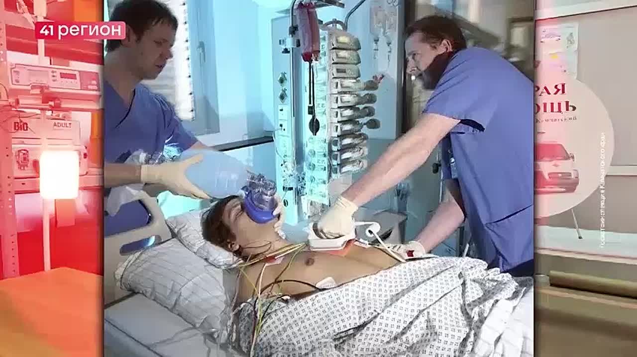 Юный Степан Кузьминский и его подруга оказались под колёсами машины, когда переходили дорогу на Ленинской в Петропавловске