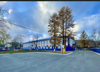 Дефекты асфальта возле елизовского детсада «Василек» устранят по решению суда