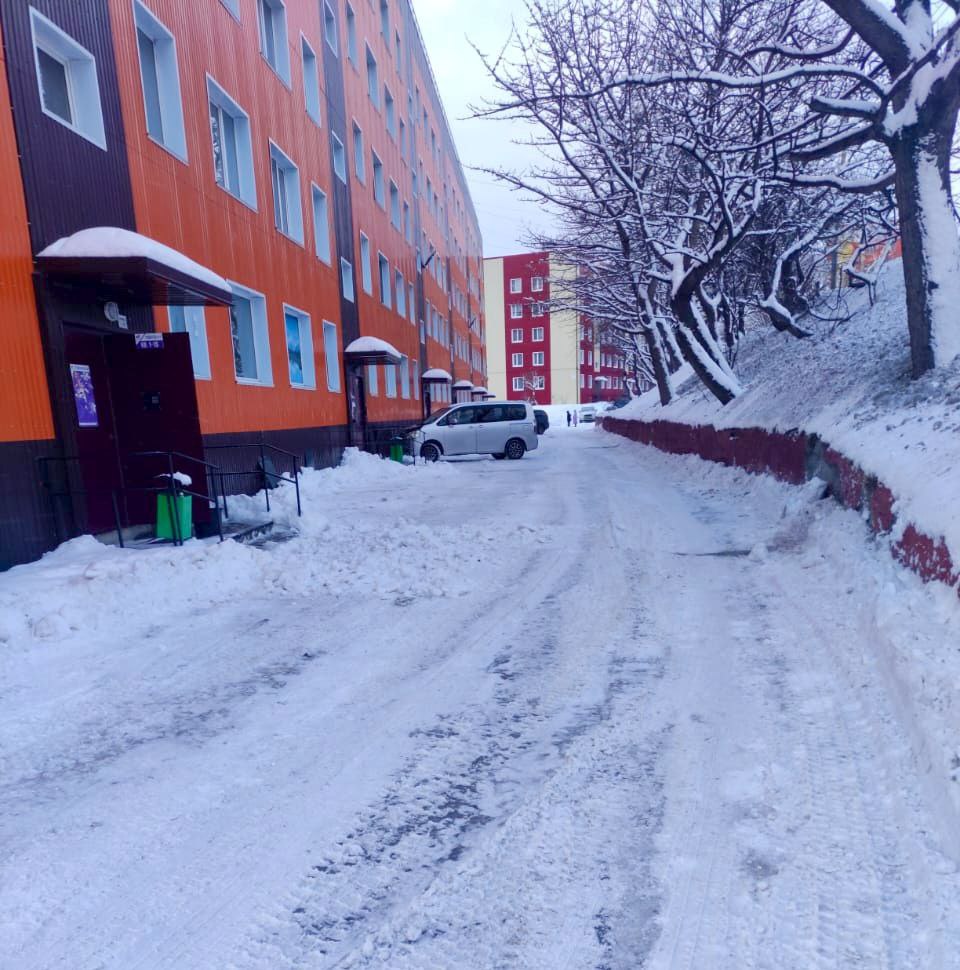 Город день за днем. 29 ноября 2025 года Дорожные и коммунальные службы в ночную смену и в течение дня продолжают мероприятия по расчистке обработке противогололедными материалами Город день за днем. 29 ноября 2025 года Дорожные и коммунальные службы в ночную смену и в течение дня продолжают мероприятия по расчистке обработке противогололедными материалами